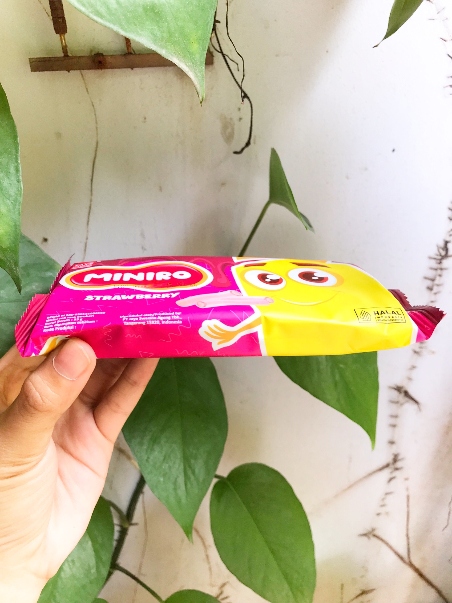 Bánh Quế Miniro Vị Dâu (Gói 33g)