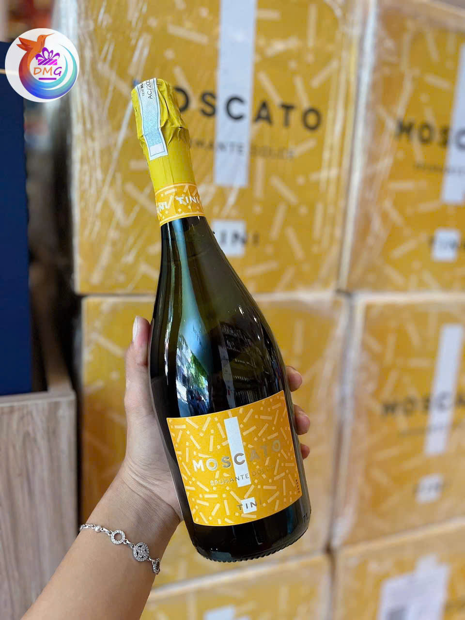 [NHẬP KHẨU] VANG NỔ NGỌT (Ý) TINI MOSCATO – 750ML (7%) – DMG WINE