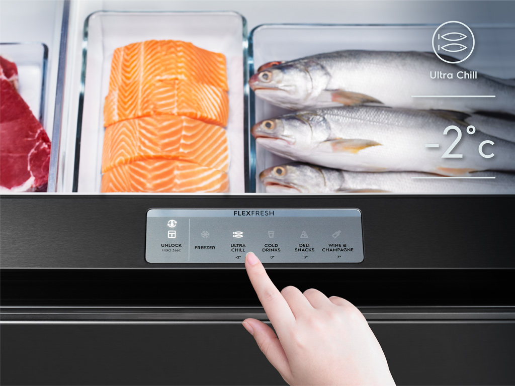 [TRẢ GÓP 0%] Tủ lạnh Electrolux EHE6879A-B 617 lít NutriFresh Inverter‎