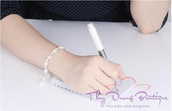 Lắc Tay Nữ Quả Châu Bạch Kim Bạc S925