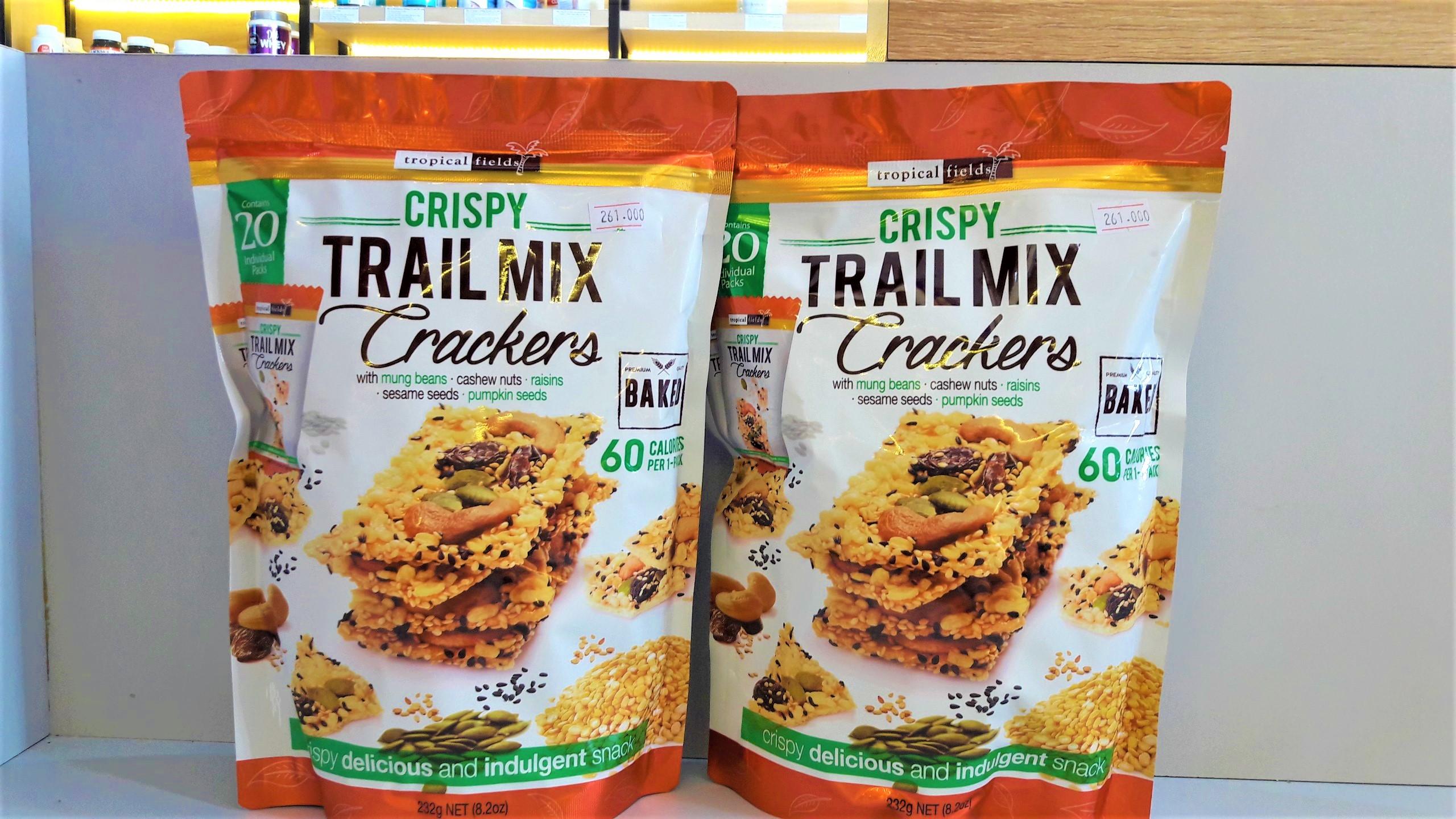 Bánh Crispy Trail Mix Crackers của Úc