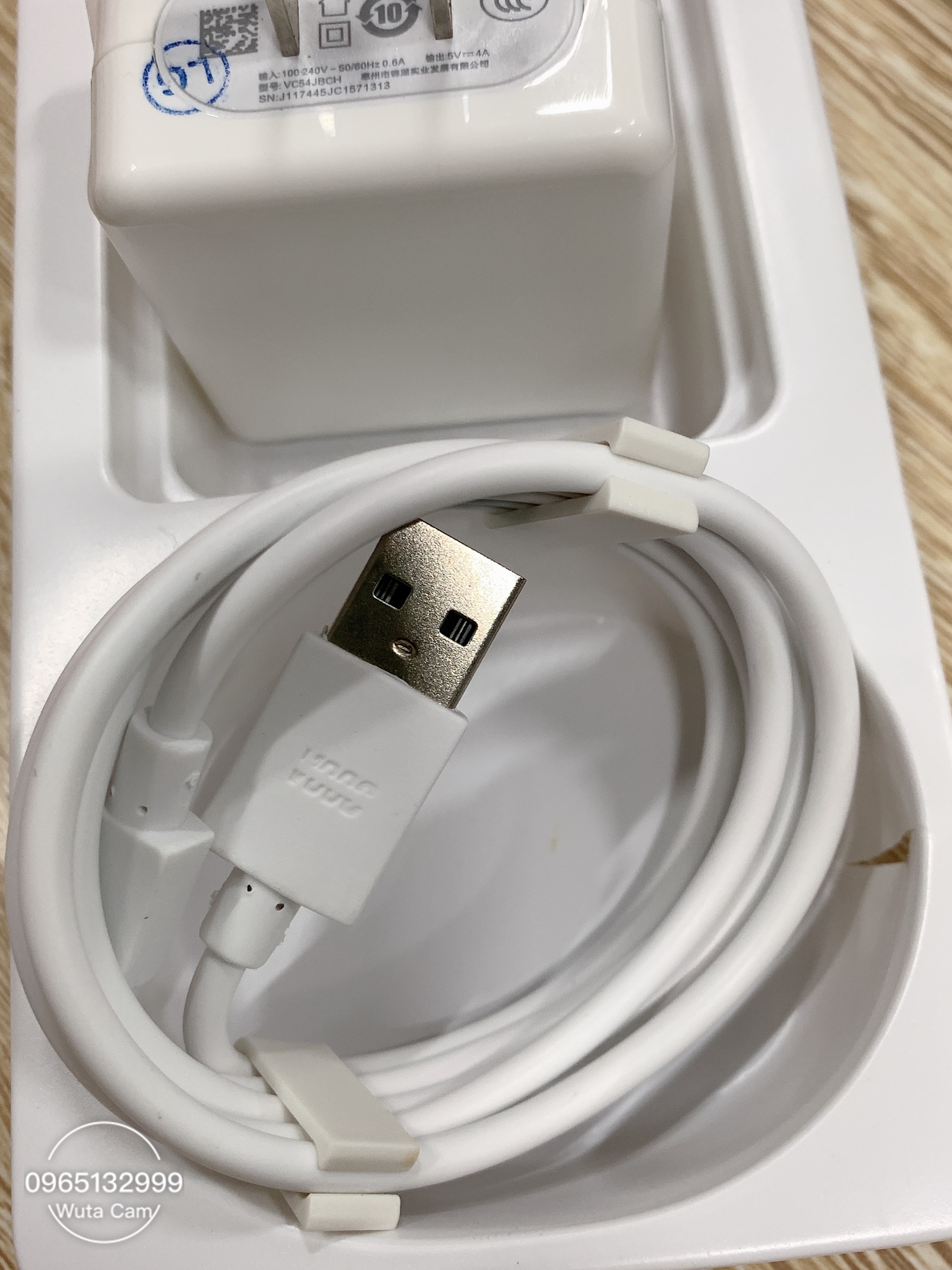 Bộ sạc nhanh oppo realme . Vooc 5V/2A