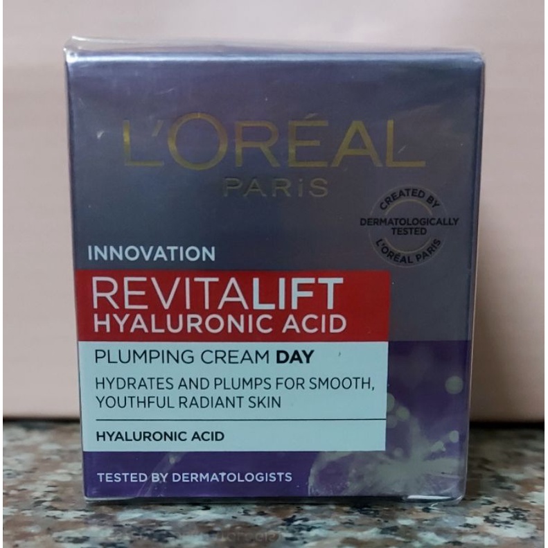 Kem Dưỡng Siêu Cấp ẩm căng mịn da Loreal Paris Revitalift 50ml.