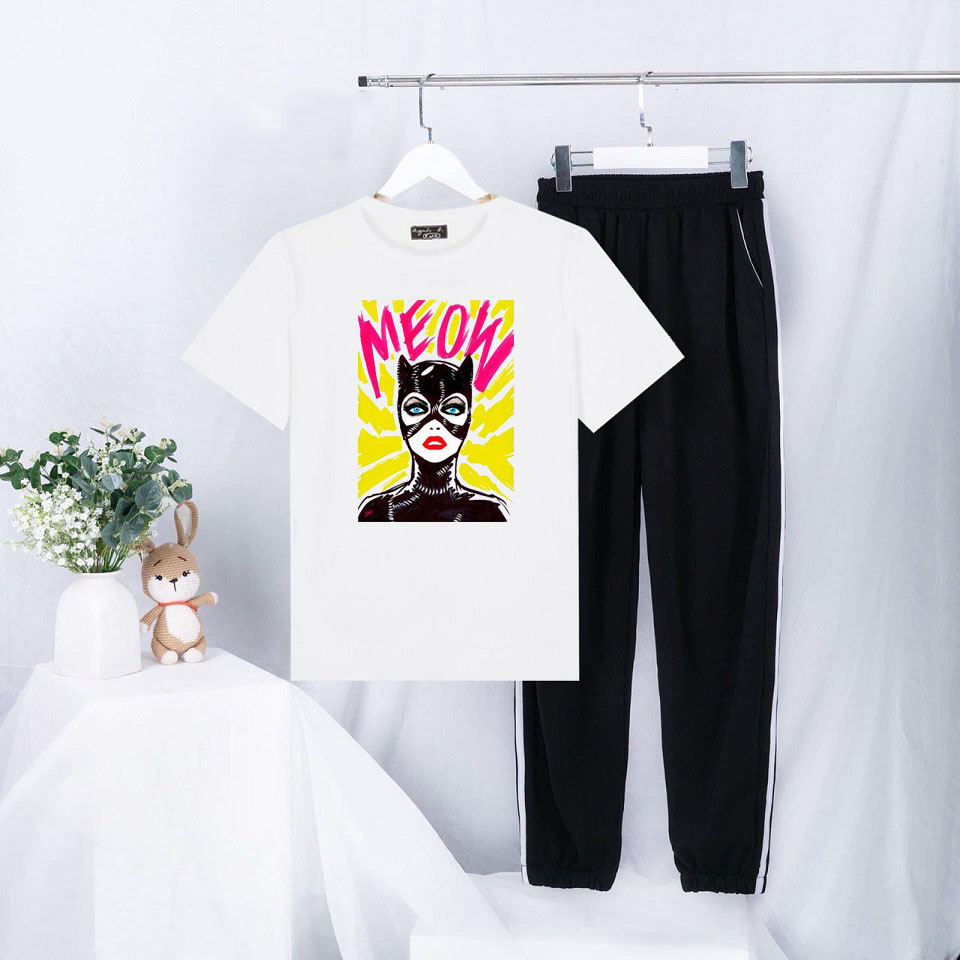 Sét Bộ Đồ Mùa Hè Ulzzang Nữ Xinh Cute Mặc Đi Chơi Dạo Phố, Chất Liệu Áo Cotton Organic Màu Trắng Ngắn Tay Cổ Tròn In 3D Cô Gái MEOW Cute Kèm Quần Thun Bo Chun Gấu Hai Rót Phong Cách