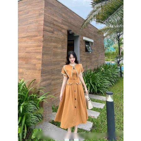 Váy nhung nữ cổ thuyền hot trend