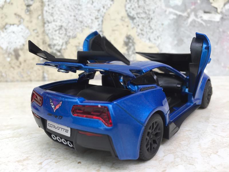 [HCM]Mô hình xe ô tô CHEVROLET Corvettec 1:32