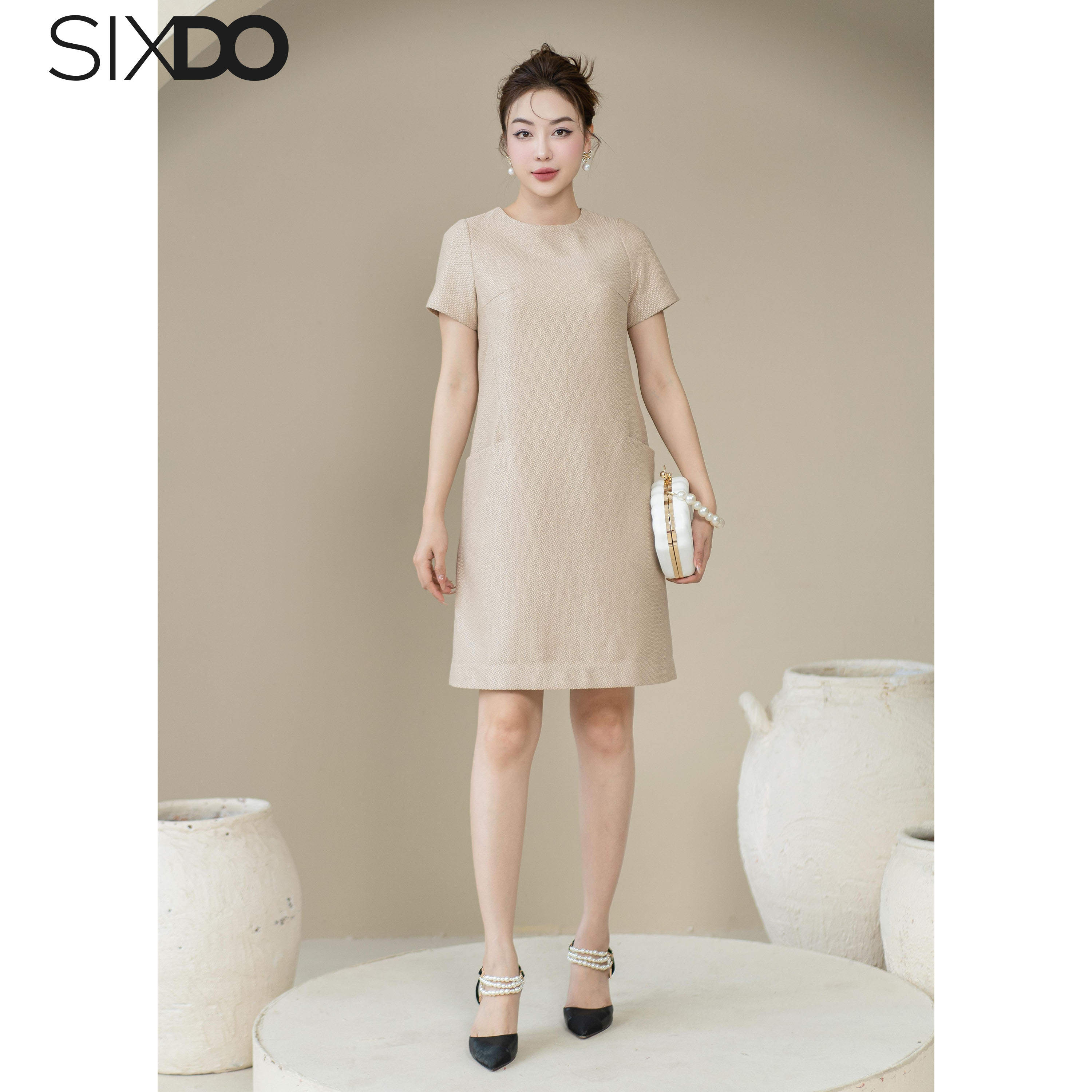 Đầm dệt thoi dáng suông cổ tròn SIXDO (Woven Mini Dress)