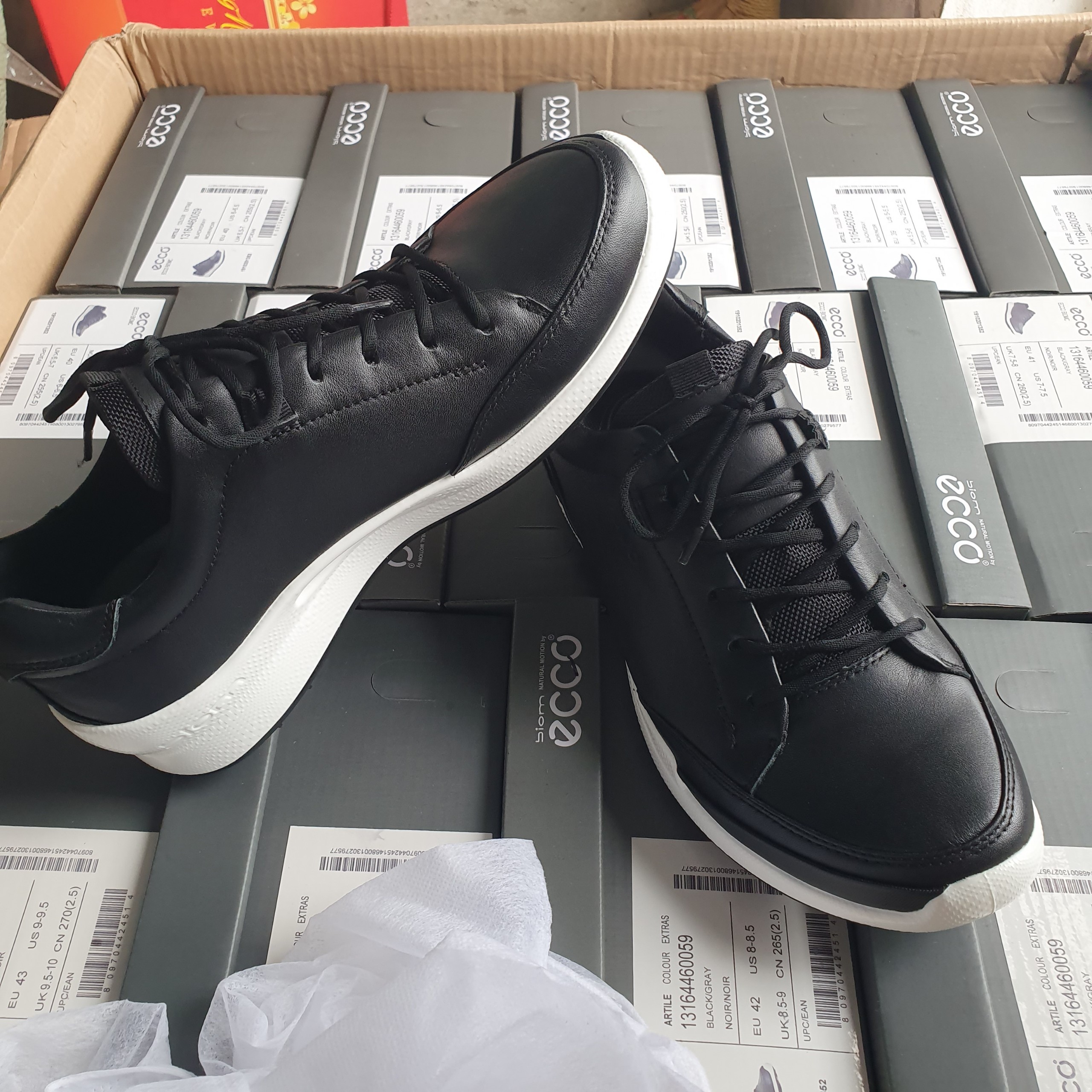 Giày golf nam CORE 100322-12323 màu đen| ECCO