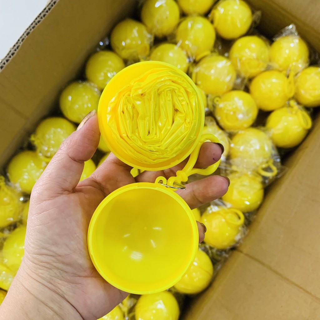 Áo mưa mini quả banh tiện dụng