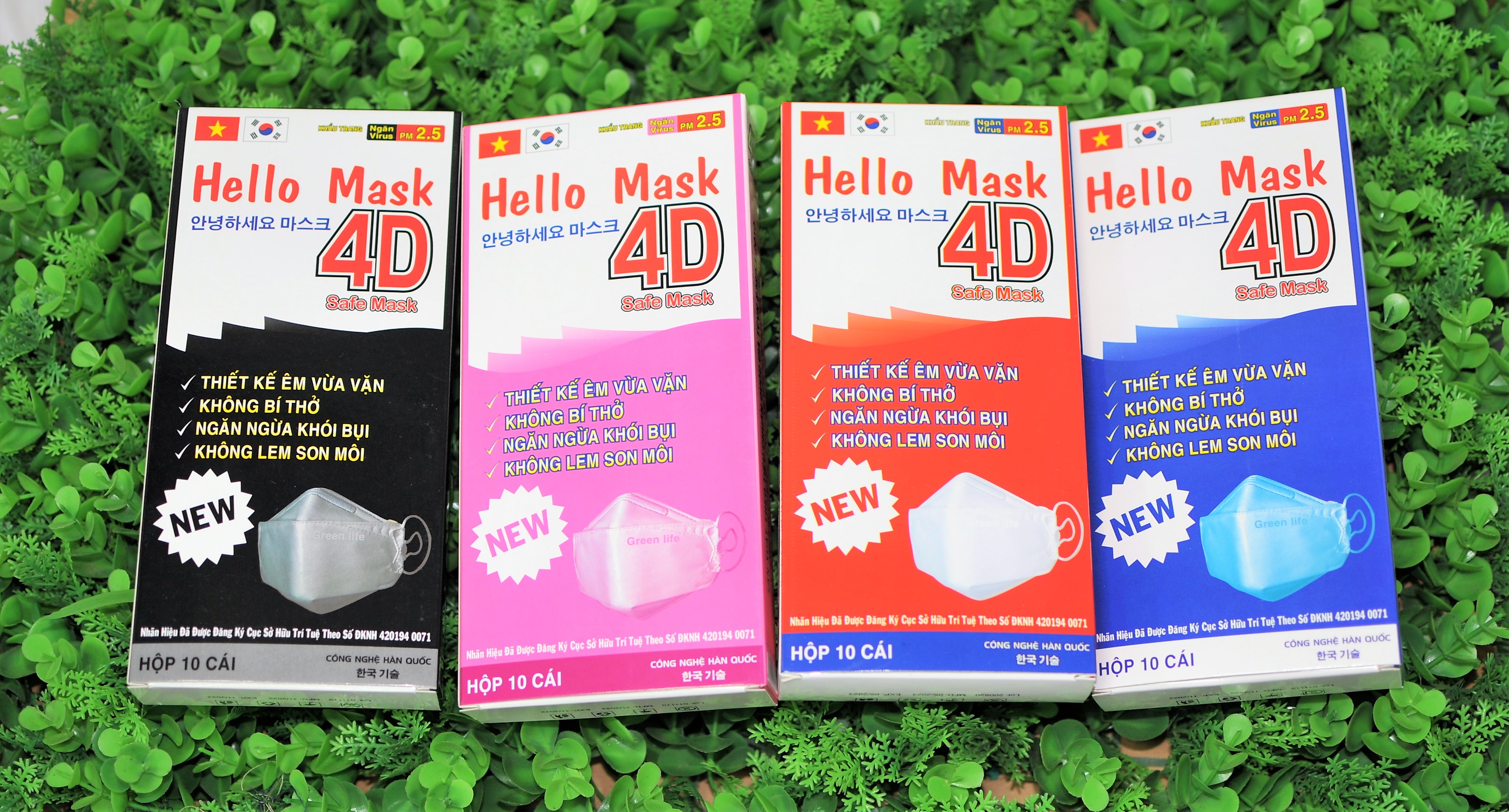 Hộp 10 chiếc Khẩu Trang 4D Hello Mask - màu đen