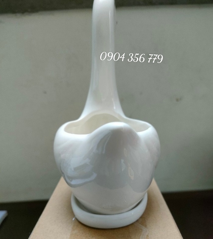 Lọ bình Thiên Nga sứ