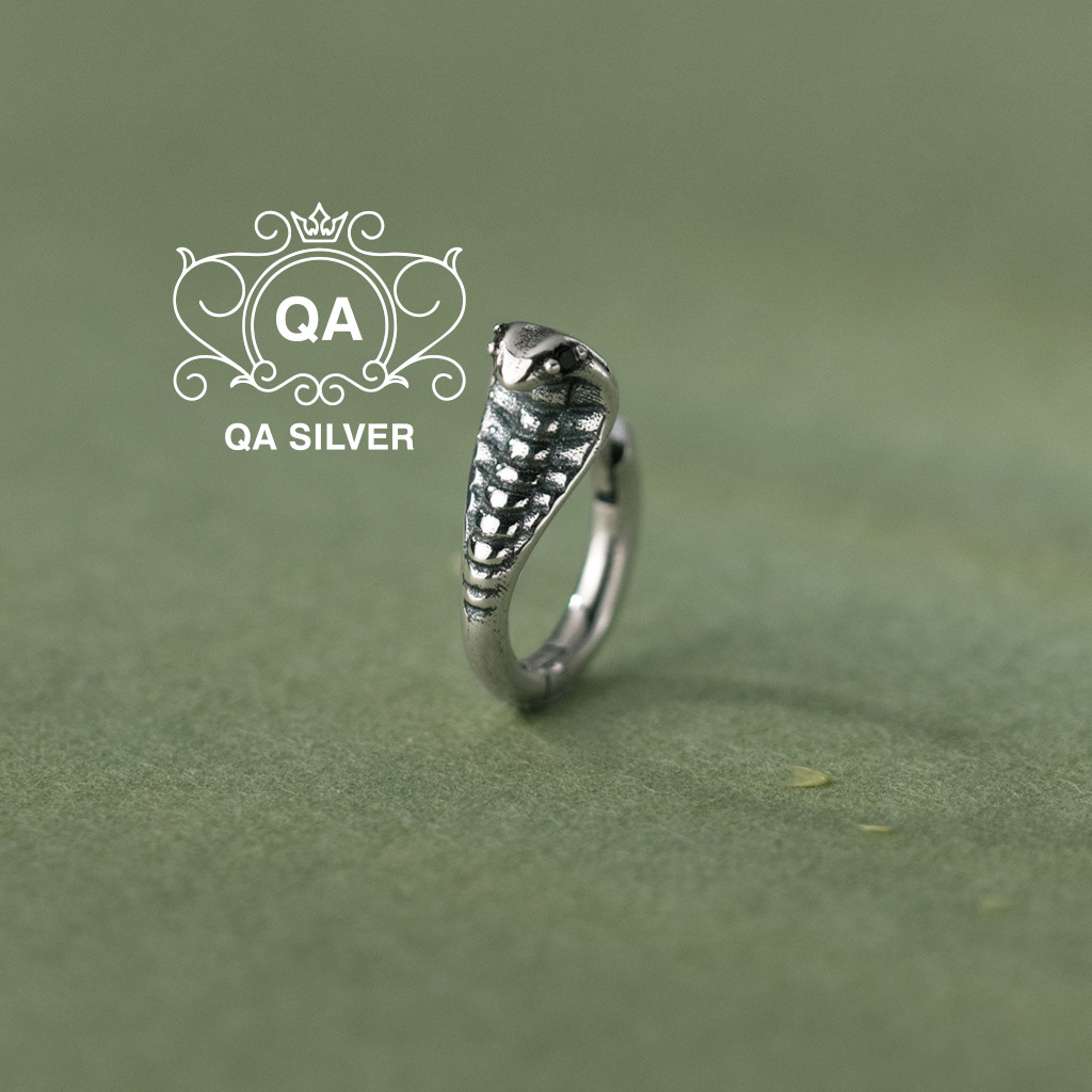 Khuyên tai bạc 925 mặt rắn hổ mang bông tròn nam nữ kẹp vành S925 COBRA QA SILVER Earrings EA231204