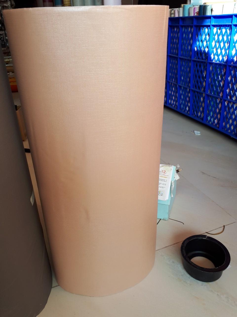 Cuộn 5m giấy dán tường Vàng nâu nhám khổ 45cm