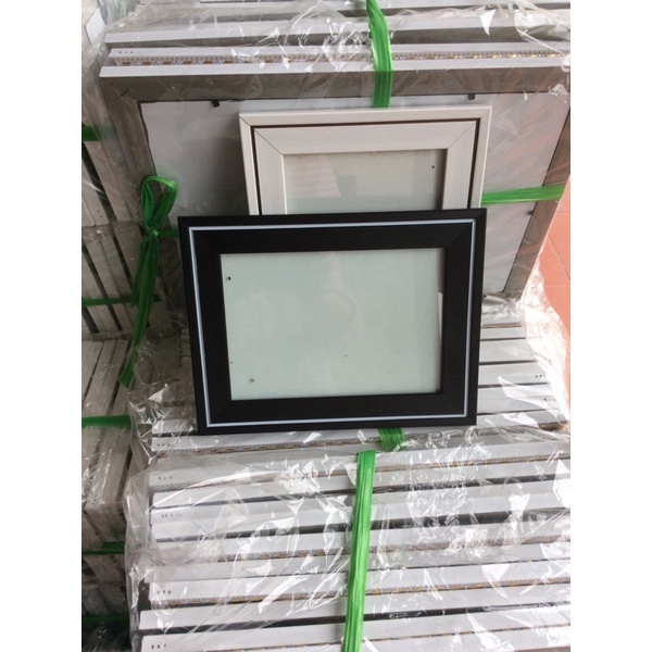 khung ảnh 15x21 để bàn mặt kính