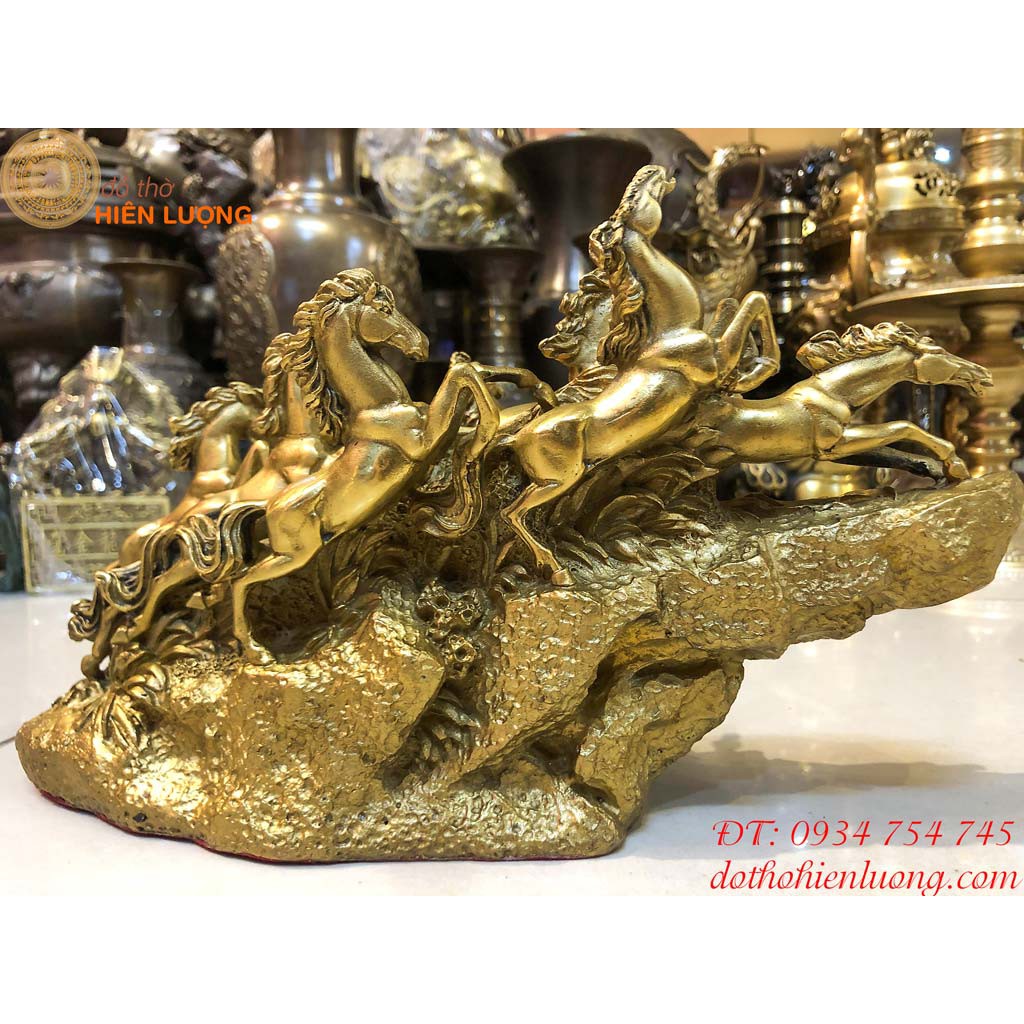 Tượng Bát Mã Phi Thiên Bằng Đồng Phong Thủy Dài 30cm, Cao 17cm Nặng 2kg - Mã Đáo Thành Công