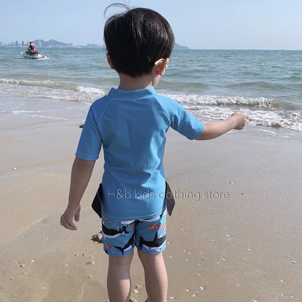 [Có sẵn] Đồ bơi cho bé hình cá mập kèm nón siêu cưng cho bé