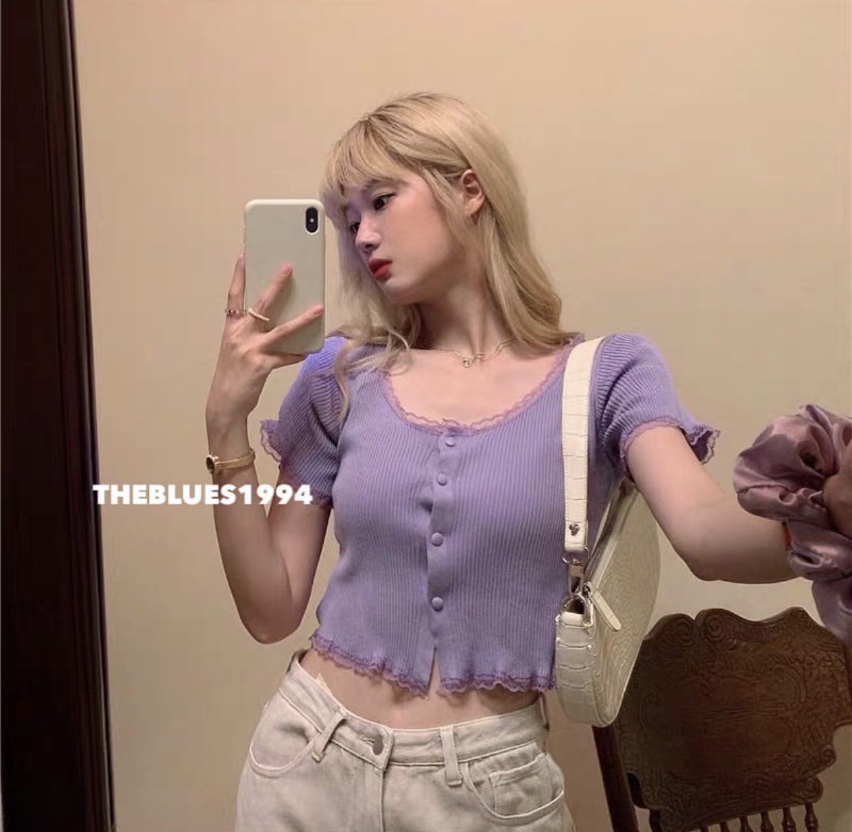 Áo croptop nút viền ren siêu xinh xắn cho cô nàng đáng iêu