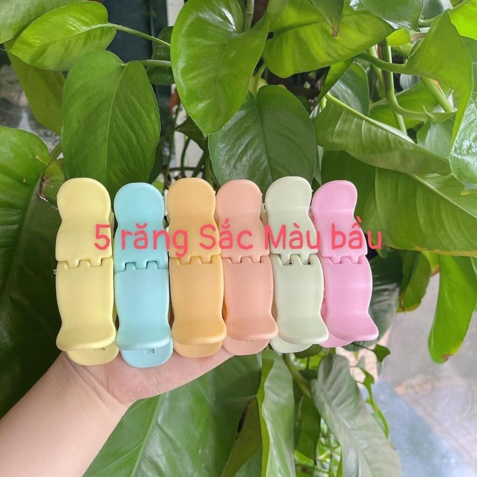 Tkvt2396- kẹp càng cua bầu 5 răng đủ màu - 1 cái