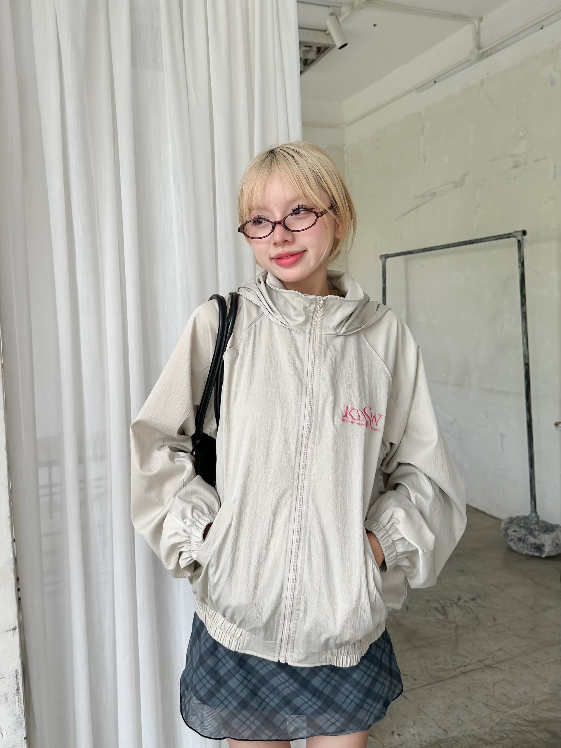 KIDO - Áo khoác dù nhăn có nón JILL JACKET