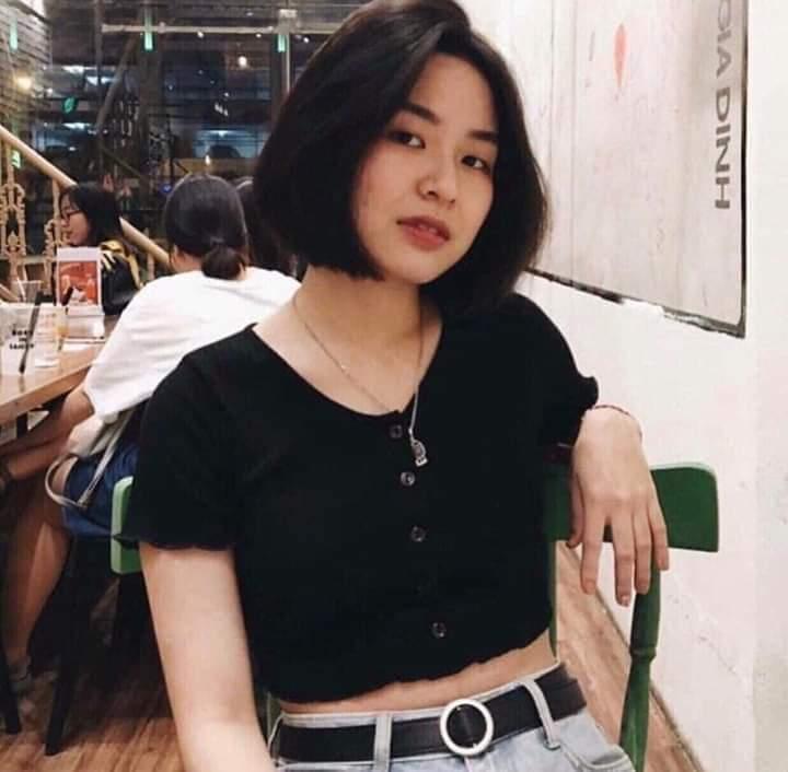 [HCM]Áo thun croptop xoắn eo tay ngắn kute