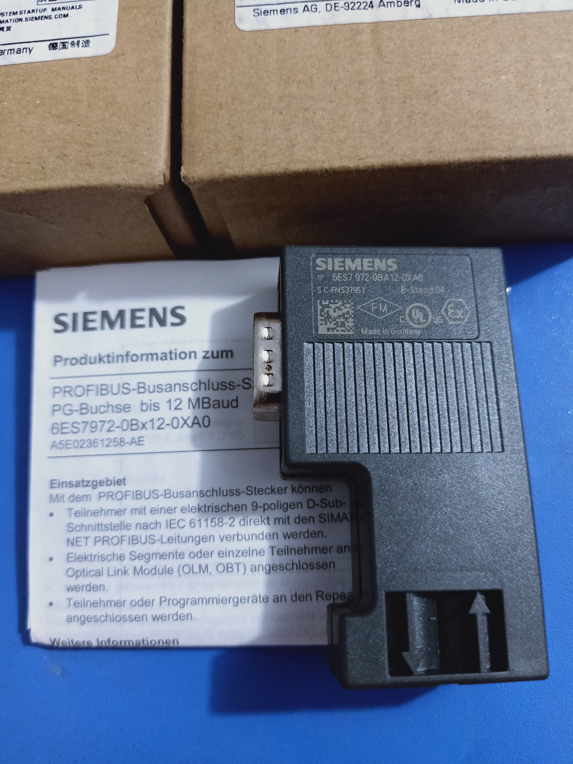 Đầu nối Profibus - Siemens 6ES7972-0BA12-0XA0