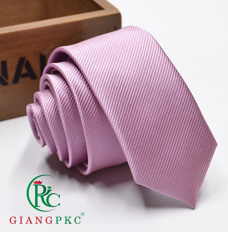 Cà vạt nam màu hồng trơn 6cm