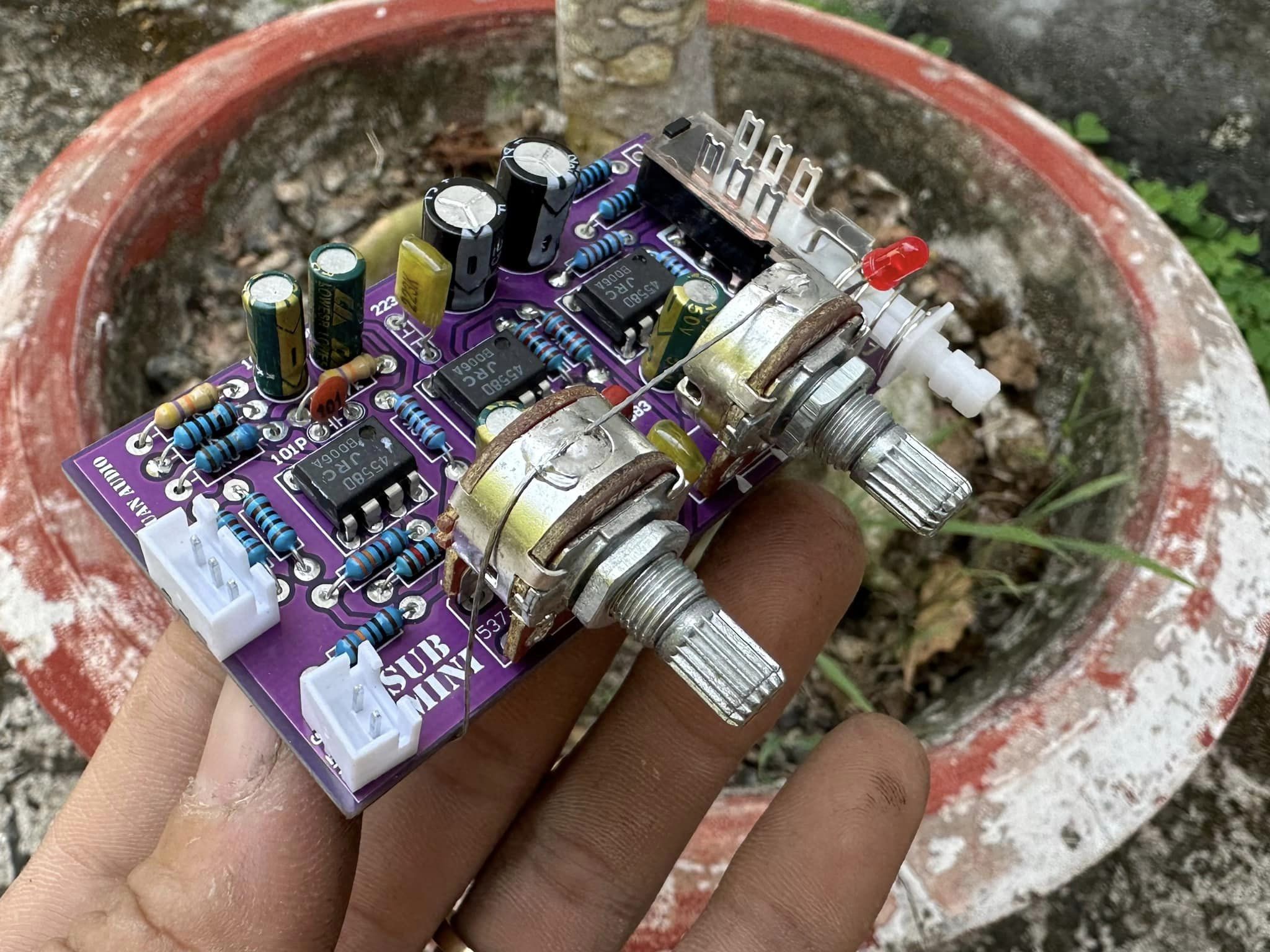 Mạch Lọc Sub MINI có đảo phase chỉnh tần số