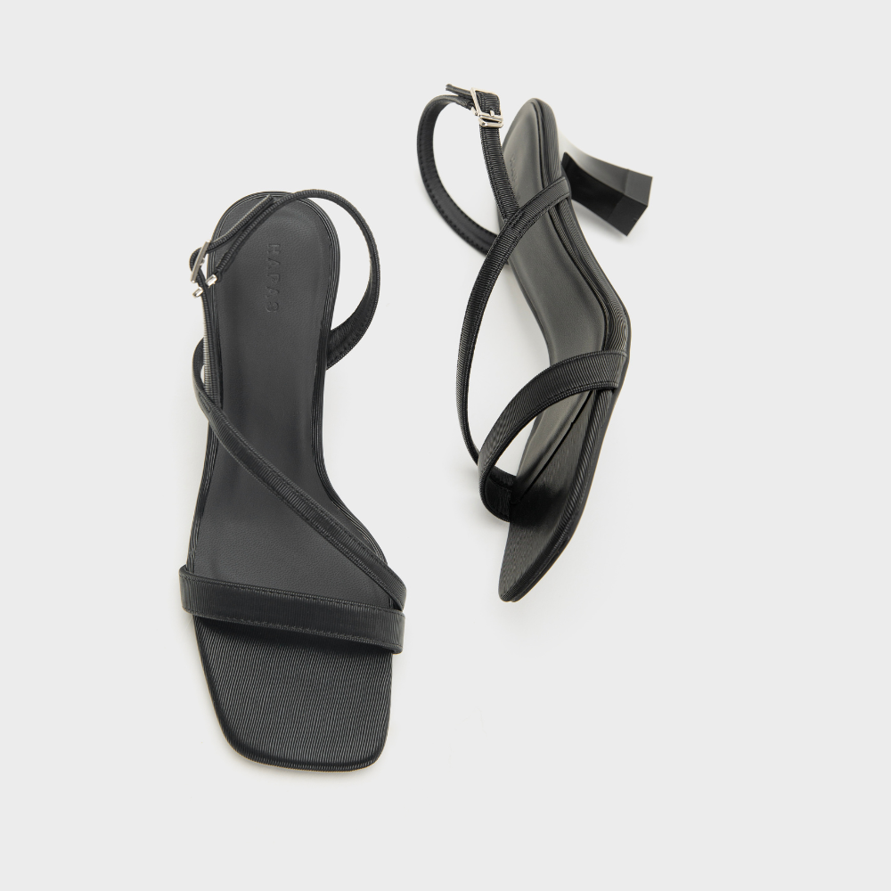 Chỉ 11h-13h 20.11- Nhập mã FALAZLIVE02- giảm 20% cho dh 400K tối đa 200k] -Sandals Quai Chéo Vân 5P HAPAS - SD23026