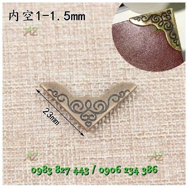 Bo góc scrapbook, album, sổ họa tiết màu vàng và màu đồng - Set 10 chiếc