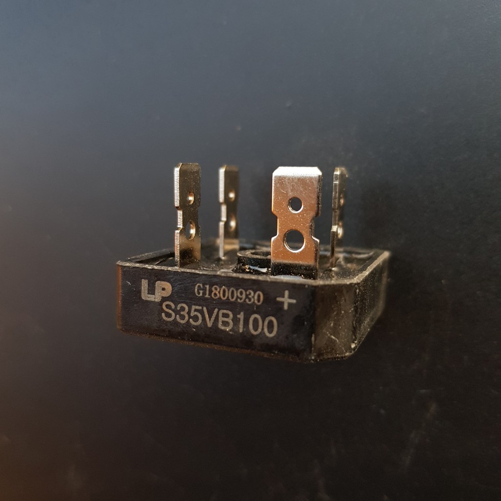 Diot cầu máy hàn điện tử 35a đen 35vb100