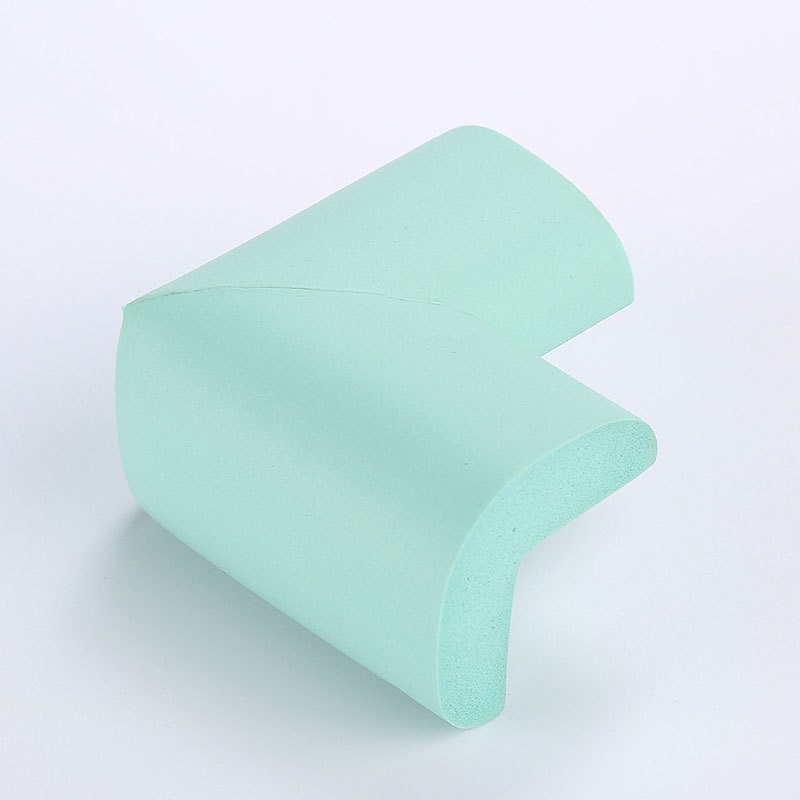Miếng xốp pe bọc dán cạnh góc bàn , che, bịt chống cho bé không bị va đập xốp góc bàn góc giường bảo vệ an toàn cho bé, bịt góc bàn cho bé, bịt cạnh bàn, ,miếng xốp bịt bàn an toàn trẻ em