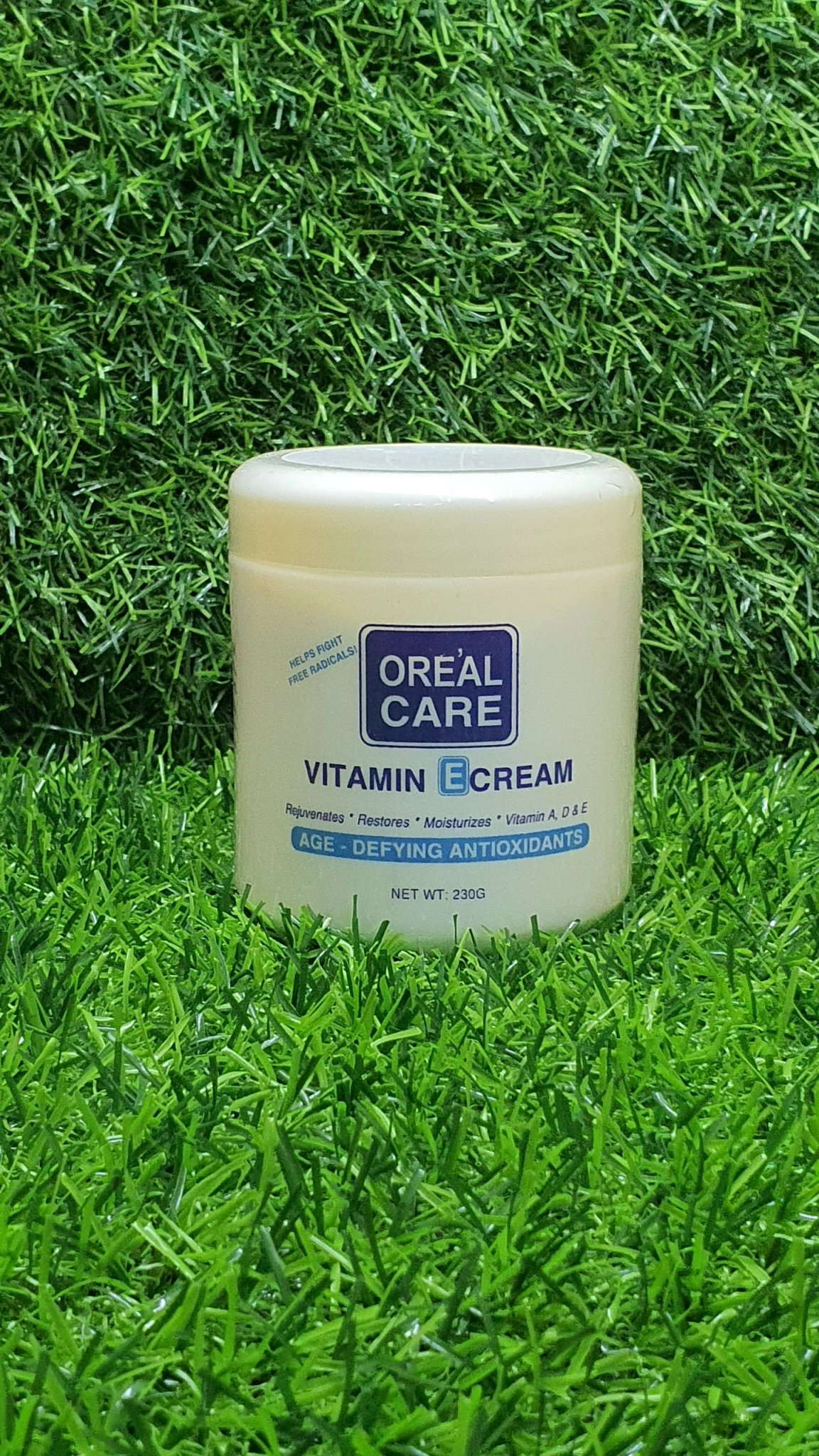 Kem massage mặt vitamin E Oreal Care 225g