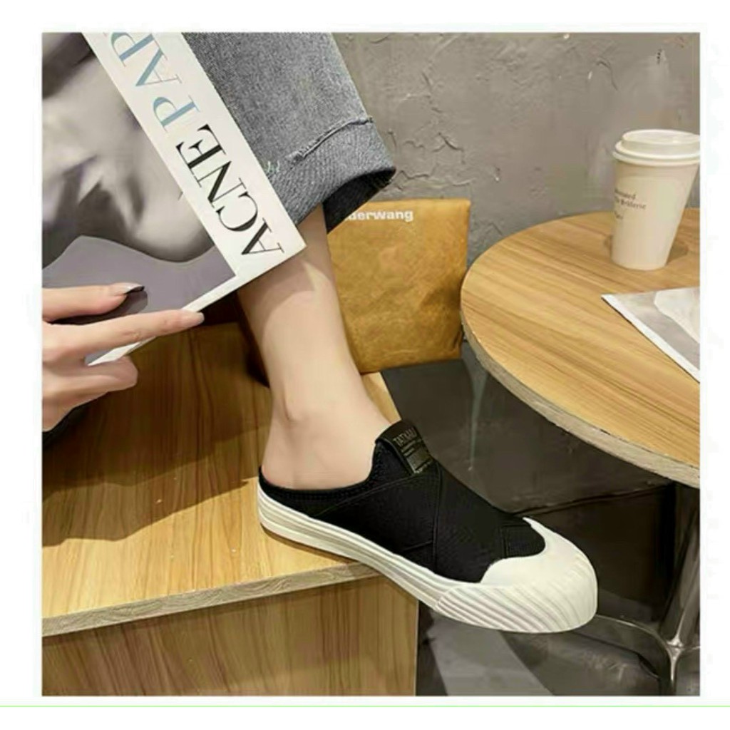 Giày sục thể thao vạt chéo
