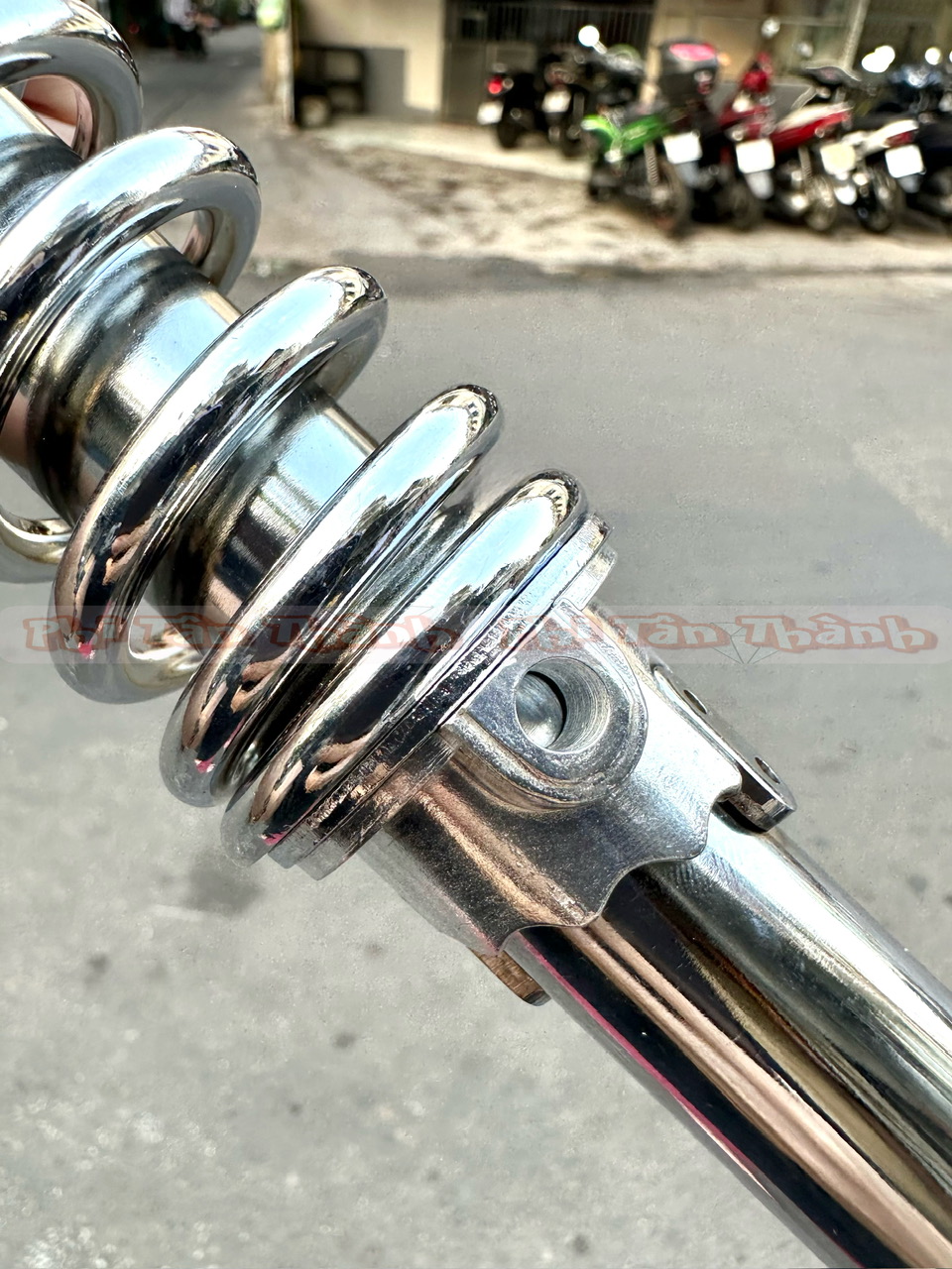 PHUỘT SAU XE WIN