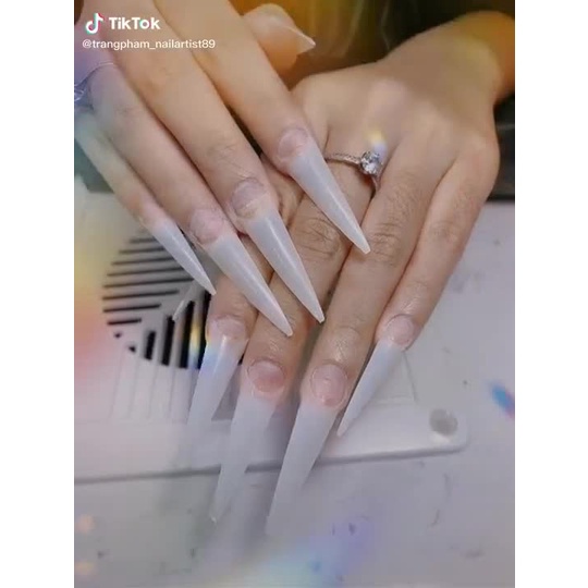 Móng nối nhọn, móng tip nhọn dài MOON NAIL