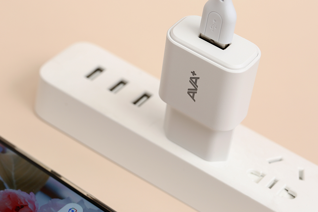 Củ Sạc AĐ017A-TB Trắng 1N