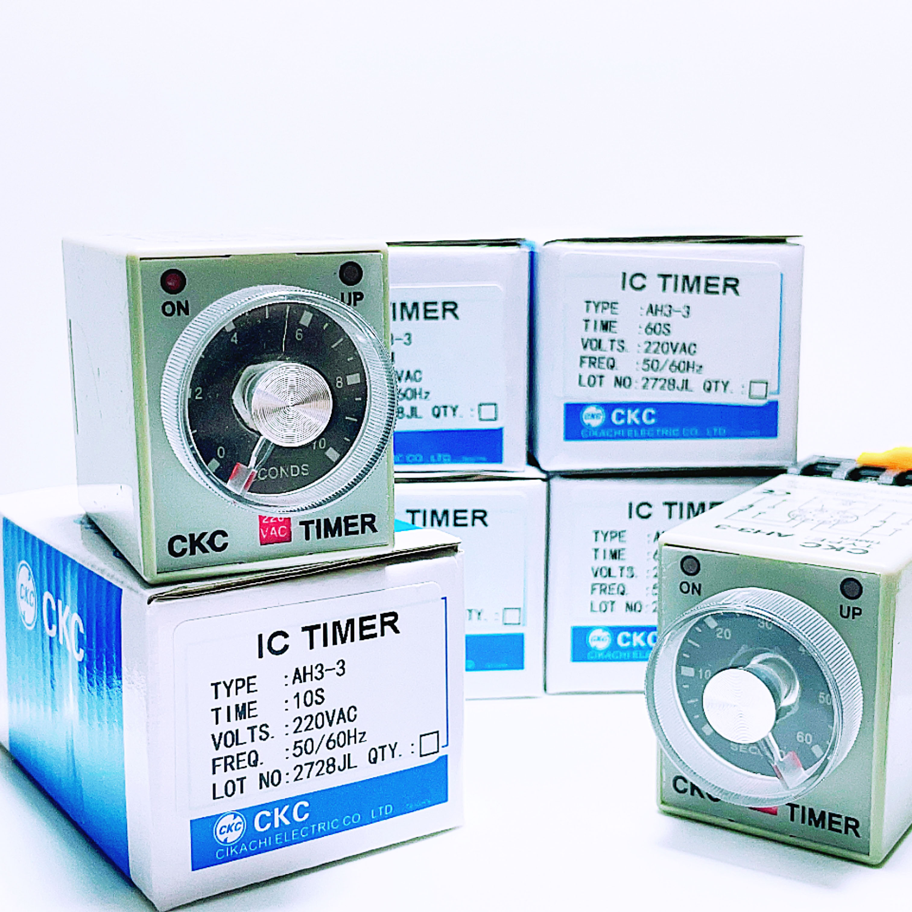 Rơ Le Thời Gian CKC AH3-3 AC220V Kèm Đế
