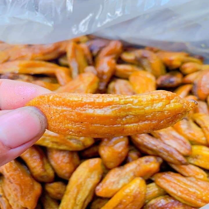Chuối dẻo ngon rẻ 500g