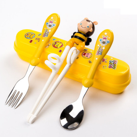 Bộ muỗng đũa dĩa tập ăn cho bé trai và bé gái từ 2 tuổi trở lên, hỗ trợ bé tập gắp, xúc thức ăn - Bộ đồ dùng tập ăn kèm hộp đựng tiện dụng, nhỏ gọn, dễ dàng mang đi xa, đảm bảo an toàn cho bé