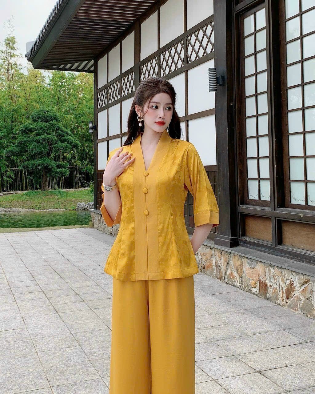 Bộ bà lai lụa phối gấm