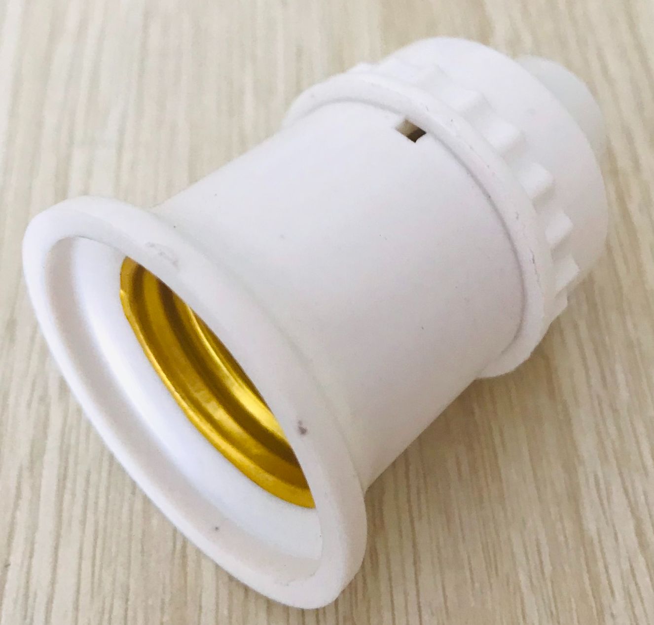 Đui đèn e27 - đui đèn nhà xưởng chống nước, chống cháy, chịu nhiệt