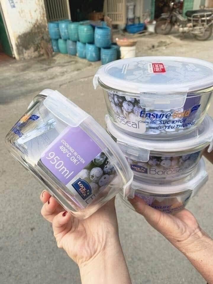 Hộp thủy tinh tròn chịu nhiệt Lock&&Lock 950ml