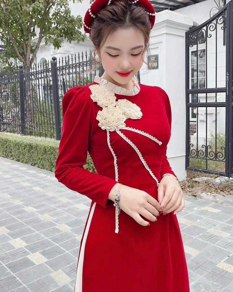Combo Áo Dài Cách Tân Mẹ Và Bé TẶNG KÈM CHÂN VÁY LỤA DẬP ( không kèm mấn đội đầu)