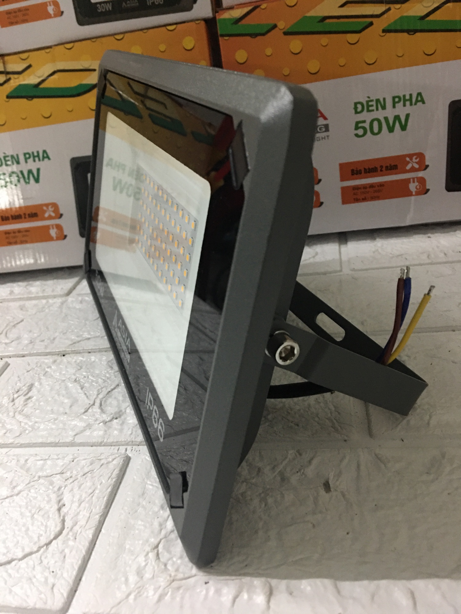 Đèn led pha 30w,50w Asia cao cấp