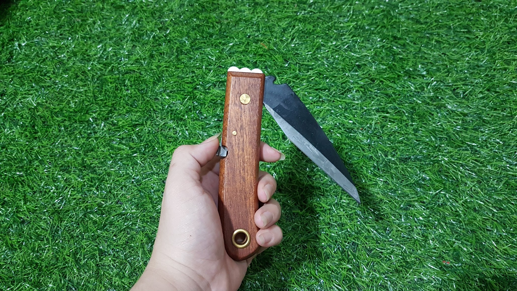 Dao ghép cây cán gỗ có thể gập, cao cấp.