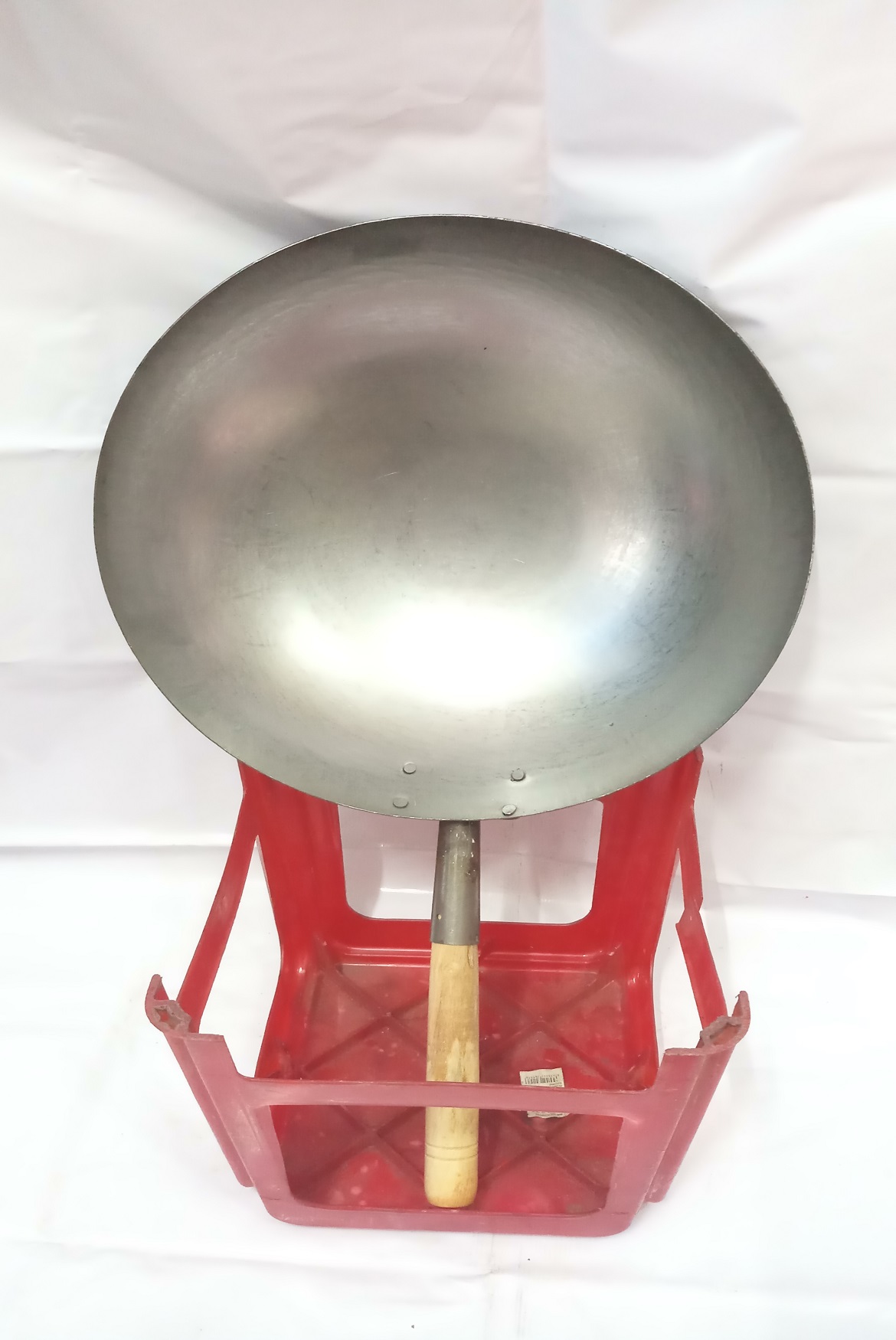 CHẢO THÉP 1 TAY CẦM 38CM CÁN GỖ CHIÊN CƠM,HỦ TIẾU XÀO,MÌ XÀO GIÒN.