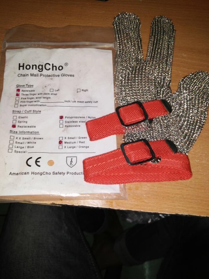 GĂNG TAY SẮT 3 NGÓN. BAO TAY. GĂNG TAY