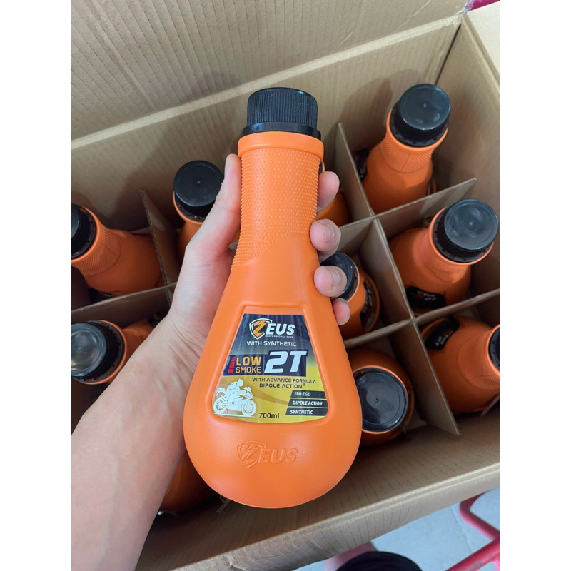 Nhớt thơm 2T Zeus Low Smoke 700ML