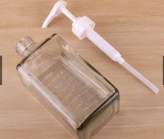 BÌNH THỦY TINH 1100 ML CÓ VÒI BƠM 10CC