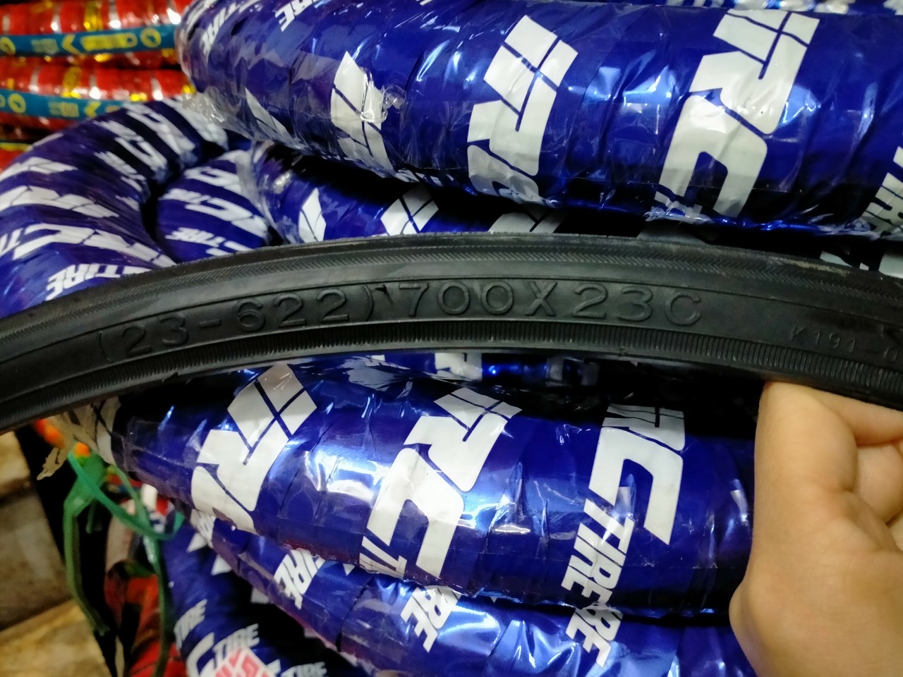 (VỎ) LỐP XE ĐẠP ĐUA 700x23C KENDA